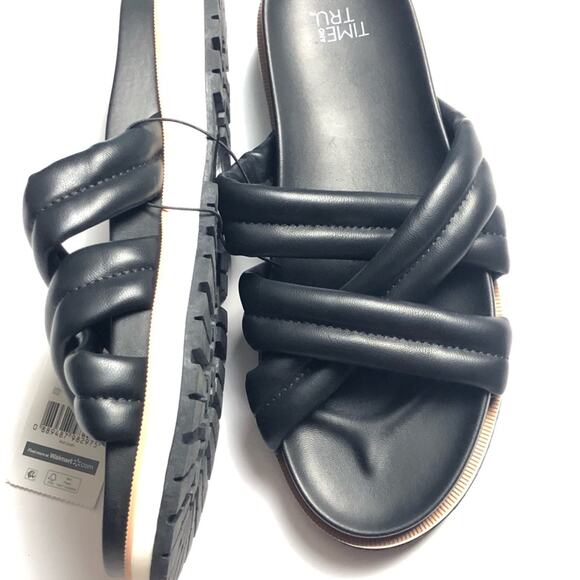 Time and Tru Women's Cross Strap Black Sandals Sz 6 - Picture 3 of 11